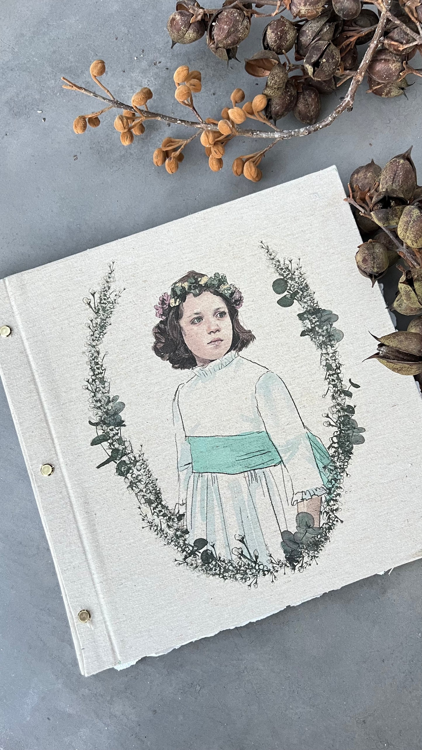 LIBRO COMUNIÓN CON ILUSTRACIÓN EN TELA