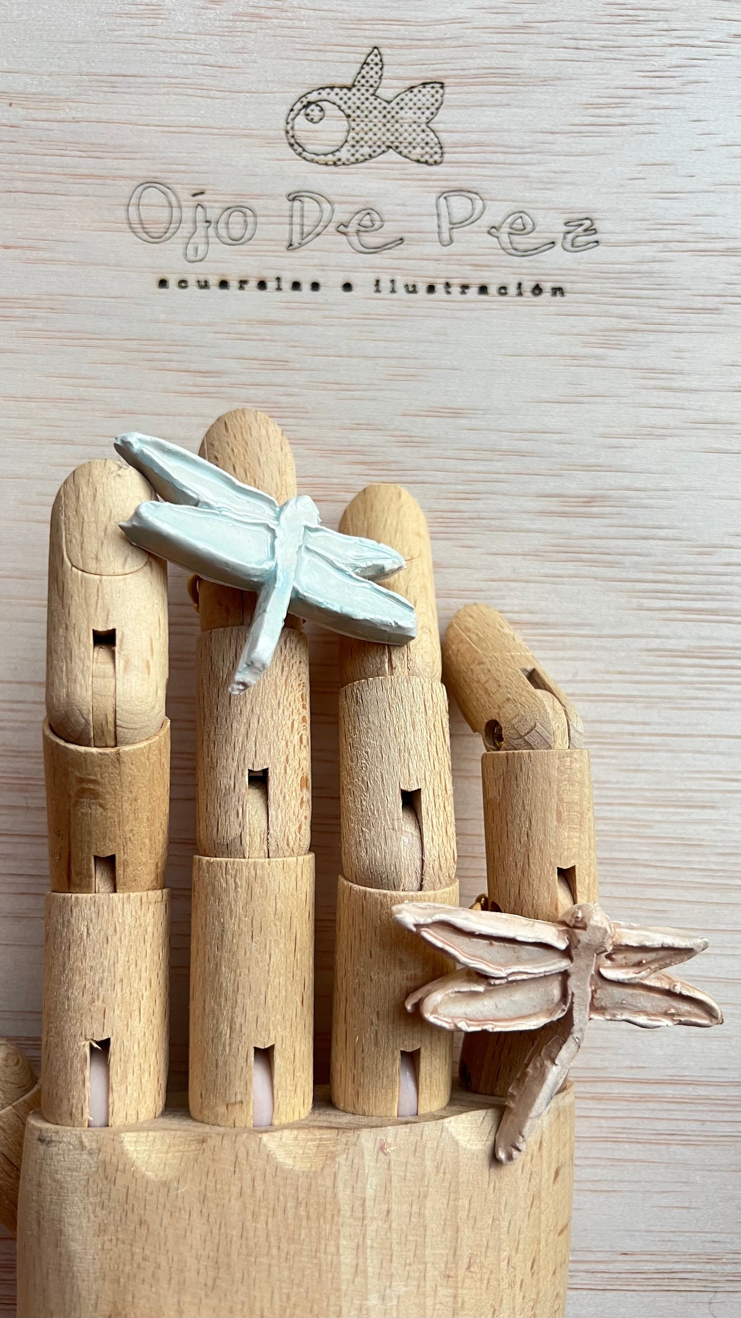 ANILLO CERÁMICA “LIBELULA” CON SOPORTE