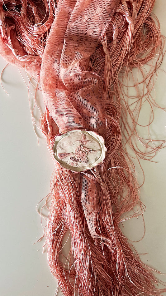 BROCHE CERÁMICA  ANTIGUO “BRUJITA”